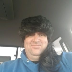 Meet your Posher, Roy